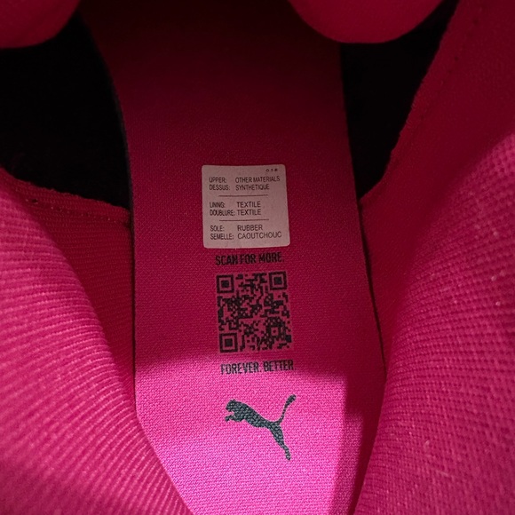 Hot pink and Black high top Puma tennis shoes SZ 9 - Picture 4 of 4